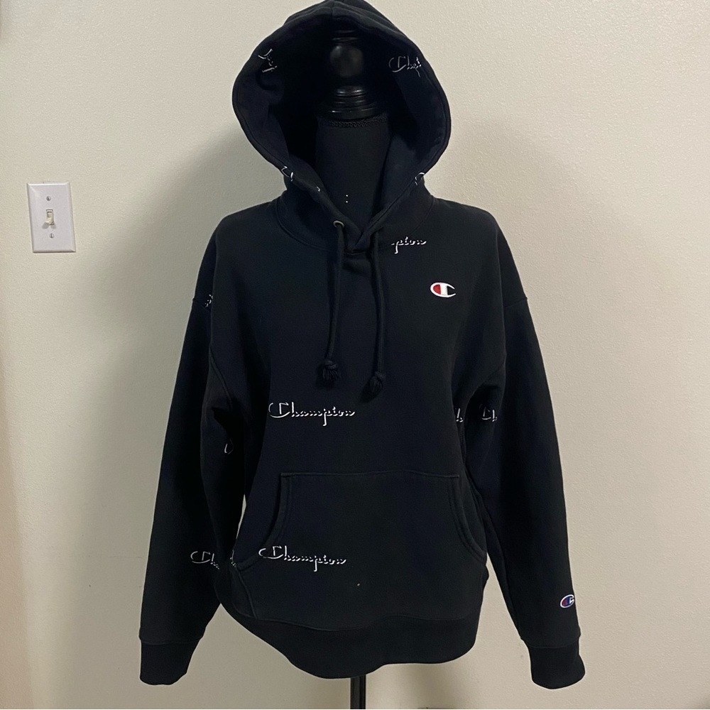 Champion hoodie women’s Size Large Black with logo Reverse Weave Hoodie